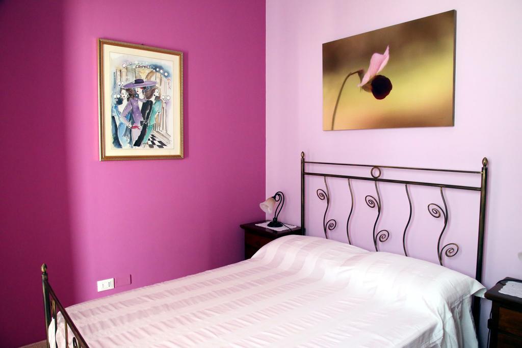 B&B Borgosolare Specchia Rom bilde